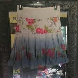 Adorable spring skirt